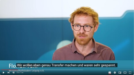 Florian Fahr bei seinem Vortrag