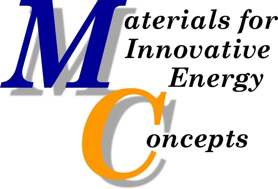 Große Lettern M und C für Material for Innovative Energy Concepts